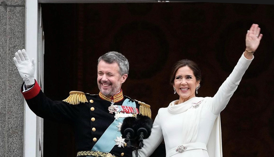 Kongshjúnini, H.M. Kong Frederik og H.M. Drotning Mary vitja á Tvøroyri tórsdagin 12. juni 2025